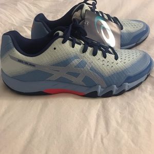 ASICS Indoor shoe- Blade 6 in size -US8
